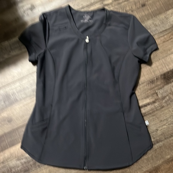 Cherokee Infinity Scrub Set - Picture 4 of 5